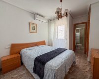 Resale - Apartment / flat - Torrevieja - Torrevieja Centro