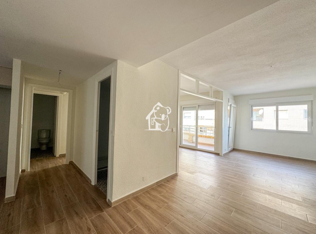 Resale - Apartment / flat - Torrevieja