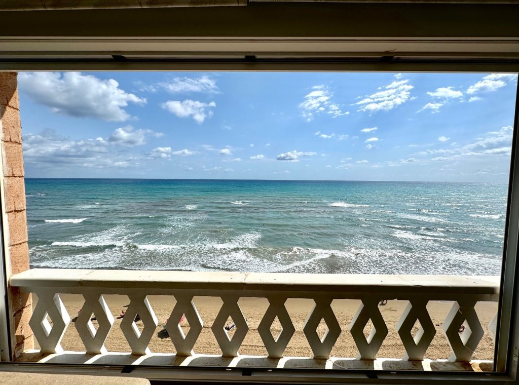 Resale - Apartment / flat - Torrevieja