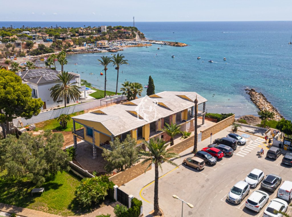 Resale - Plot / Land - Orihuela Costa - Cabo roig - La Zenia
