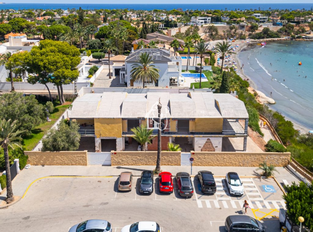 Resale - Plot / Land - Orihuela Costa - Cabo roig - La Zenia