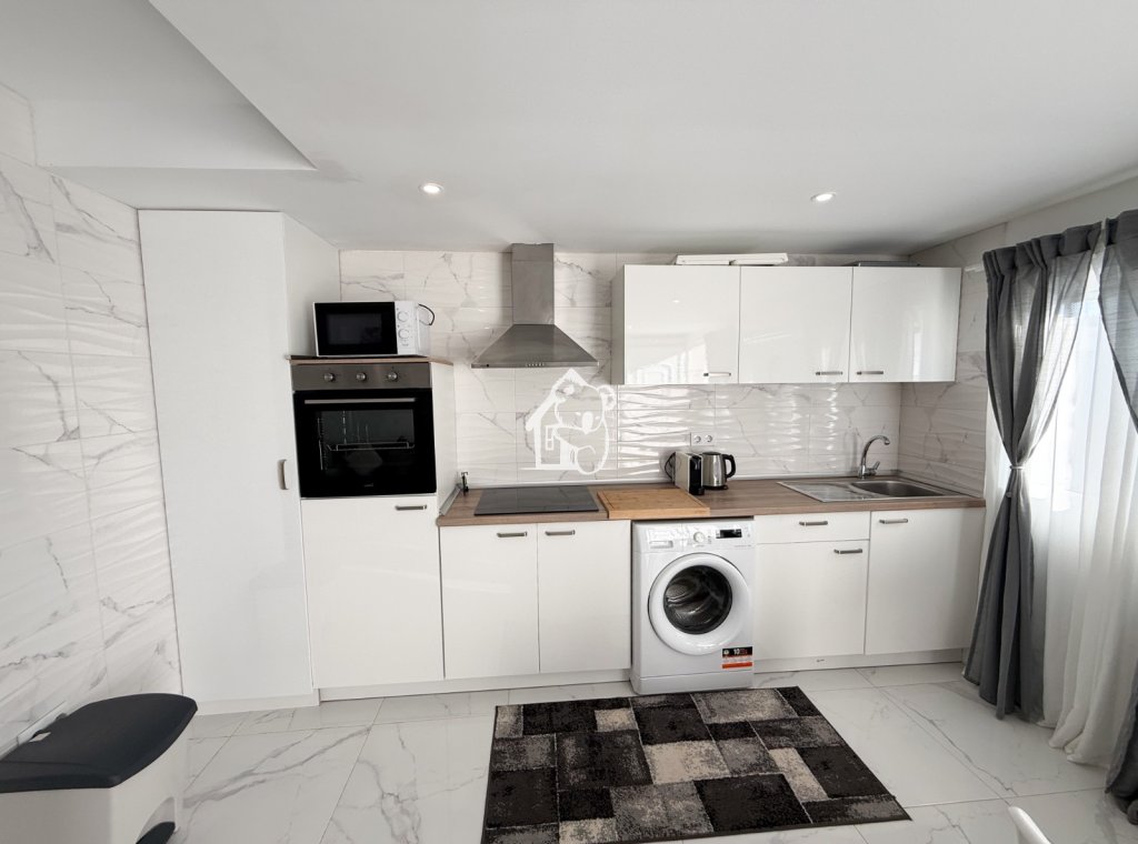 Resale - Townhouse - Torrevieja - La Siesta - El Salado -  Torreta