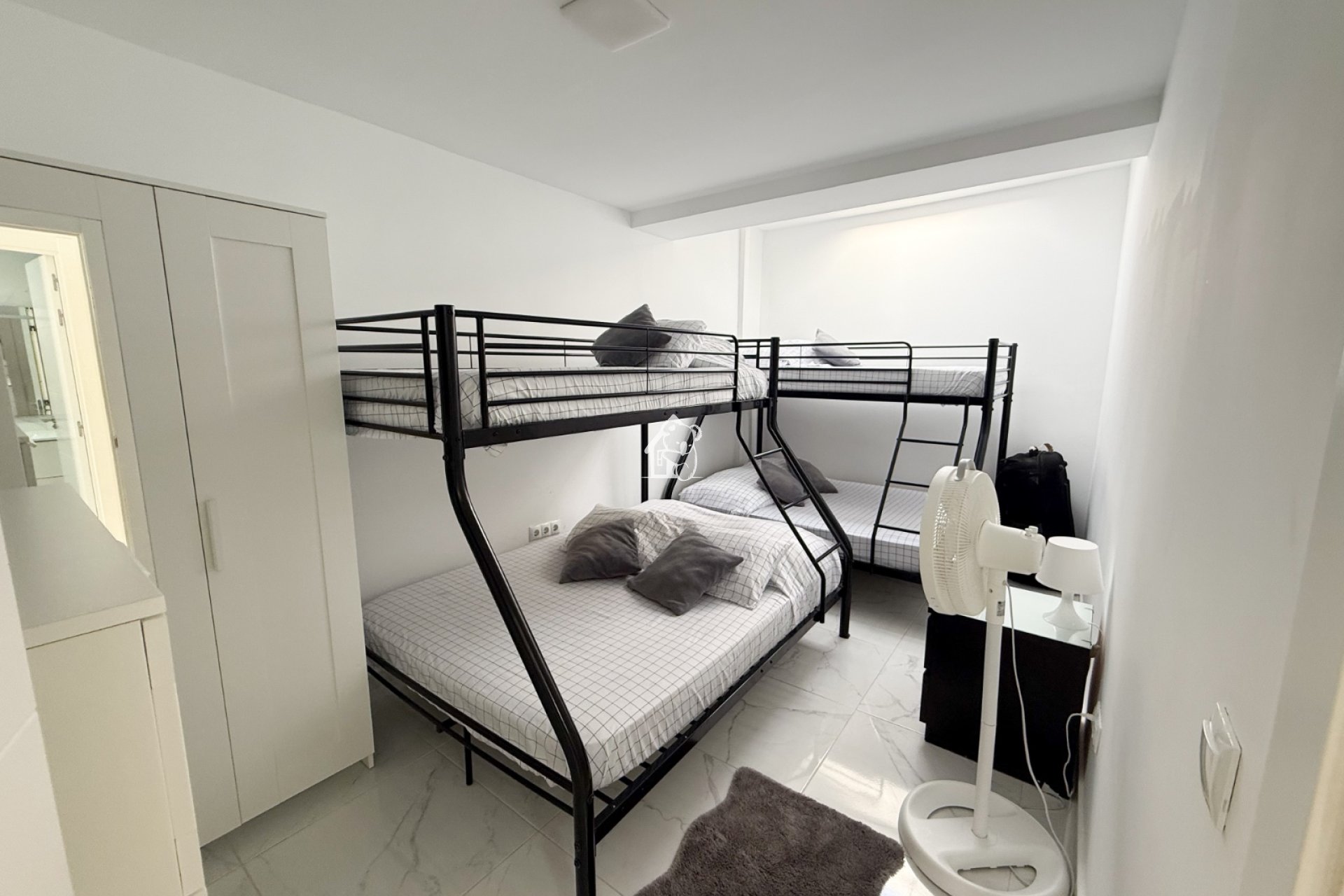 Resale - Townhouse - Torrevieja - La Siesta - El Salado -  Torreta