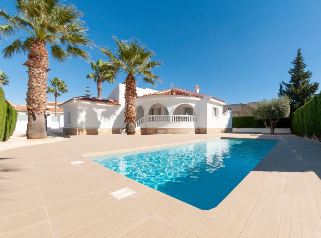 Resale - Villa - Ciudad Quesada