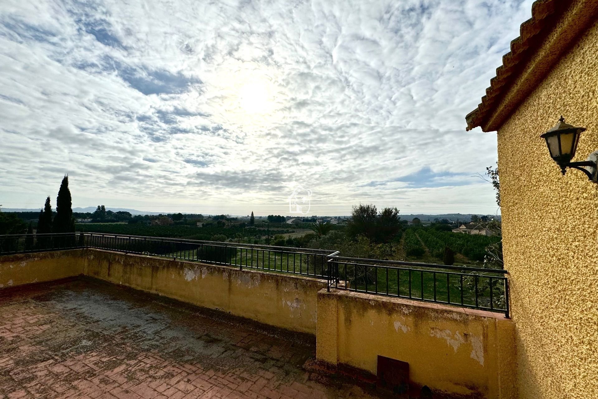 Resale - Villa - Daya Nueva