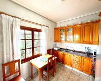 Resale - Villa - Daya Nueva