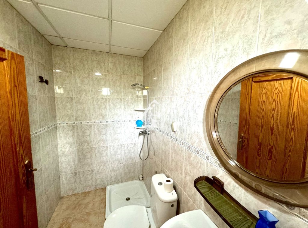 Resale - Villa - Daya Nueva