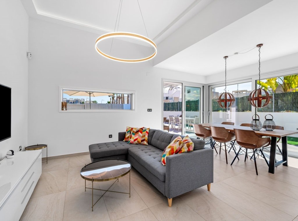 Resale - Villa - Guardamar del Segura - Guardamar Playa