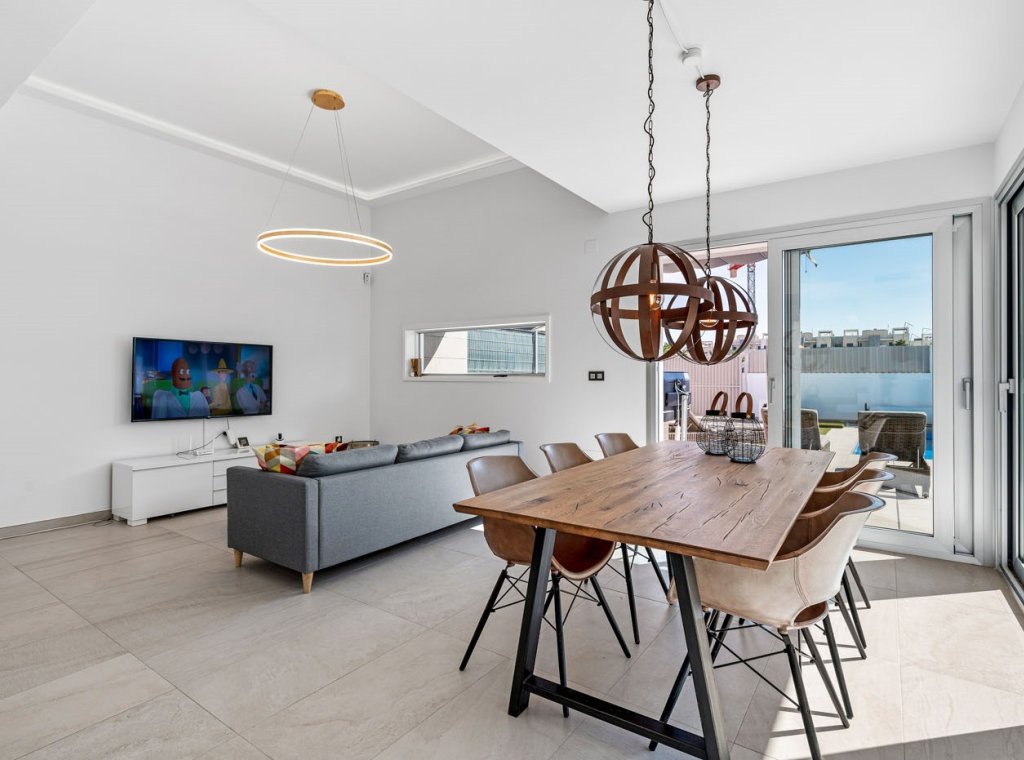 Resale - Villa - Guardamar del Segura - Guardamar Playa