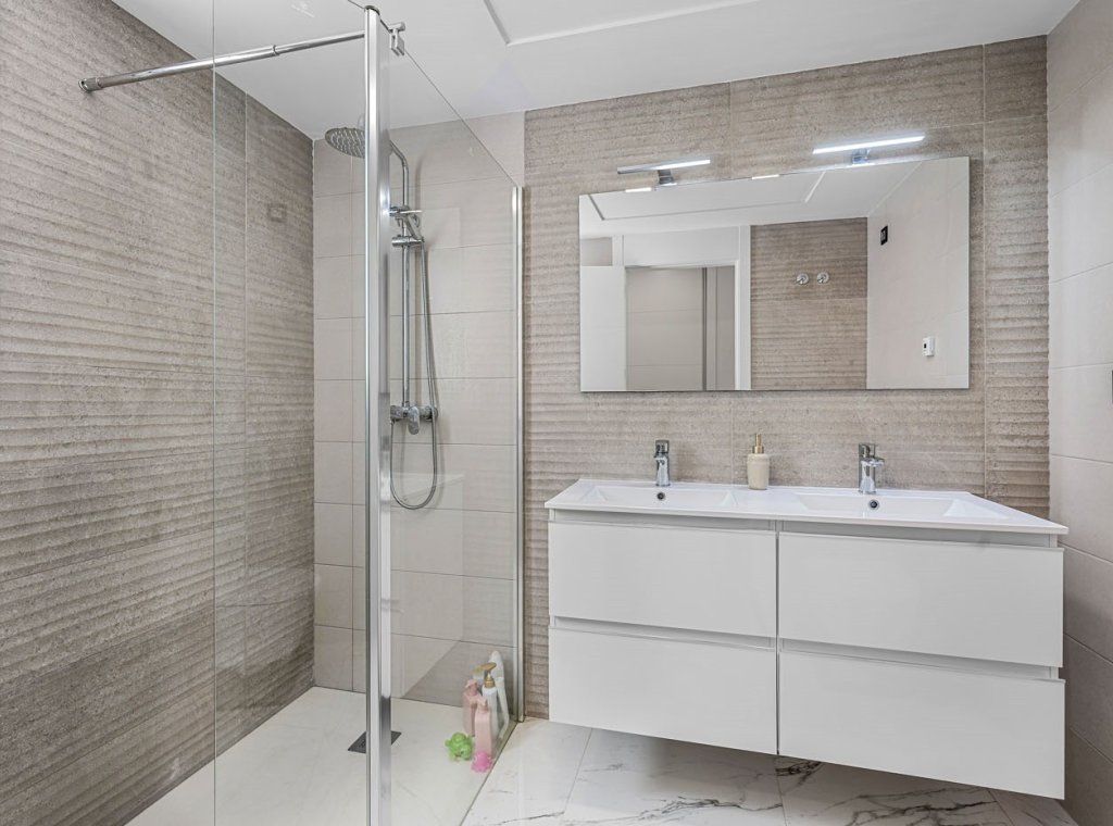 Resale - Villa - Guardamar del Segura - Guardamar Playa