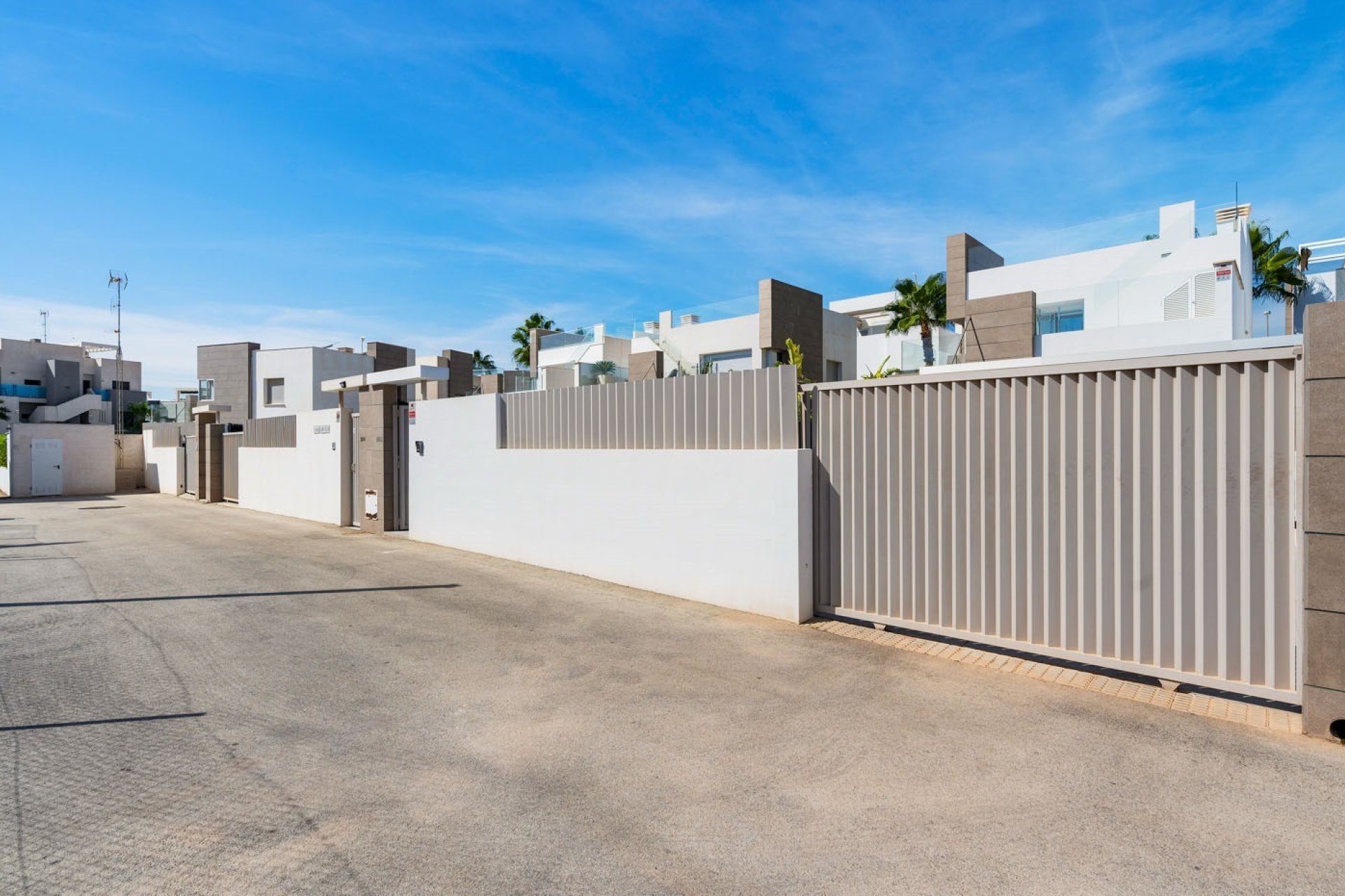 Resale - Villa - Guardamar del Segura - Guardamar Playa
