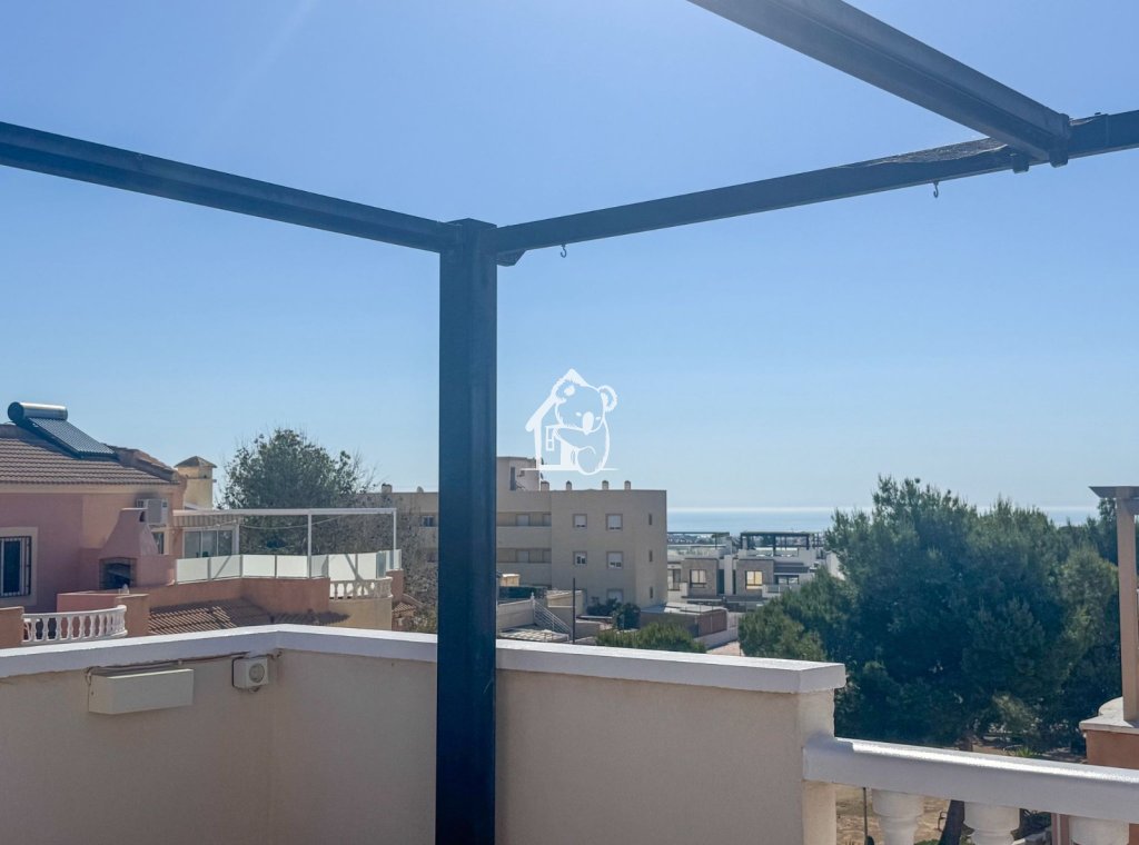 Resale - Villa - Orihuela Costa - Cabo roig - La Zenia