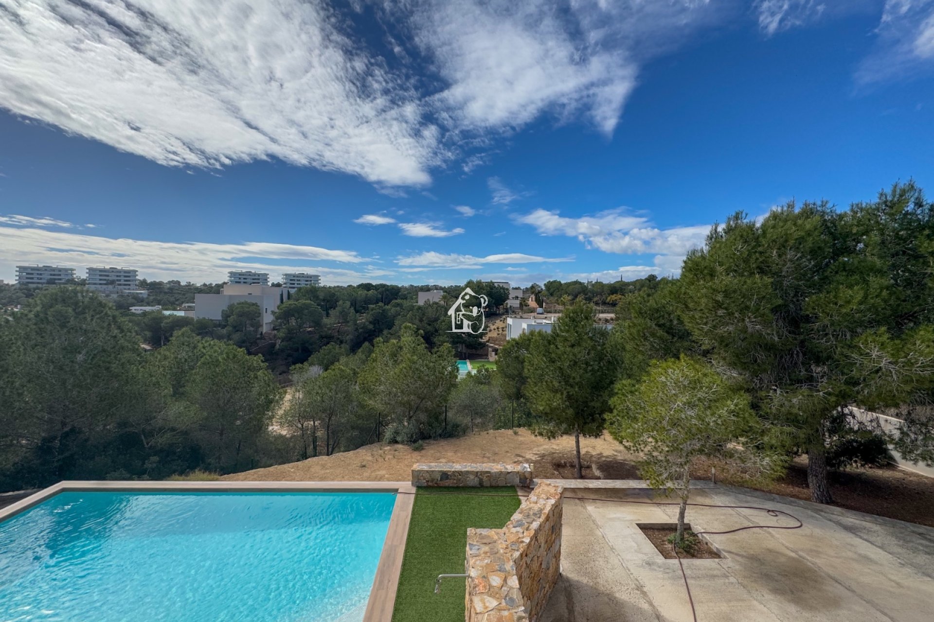 Resale - Villa - Orihuela Costa - Campos de Golf
