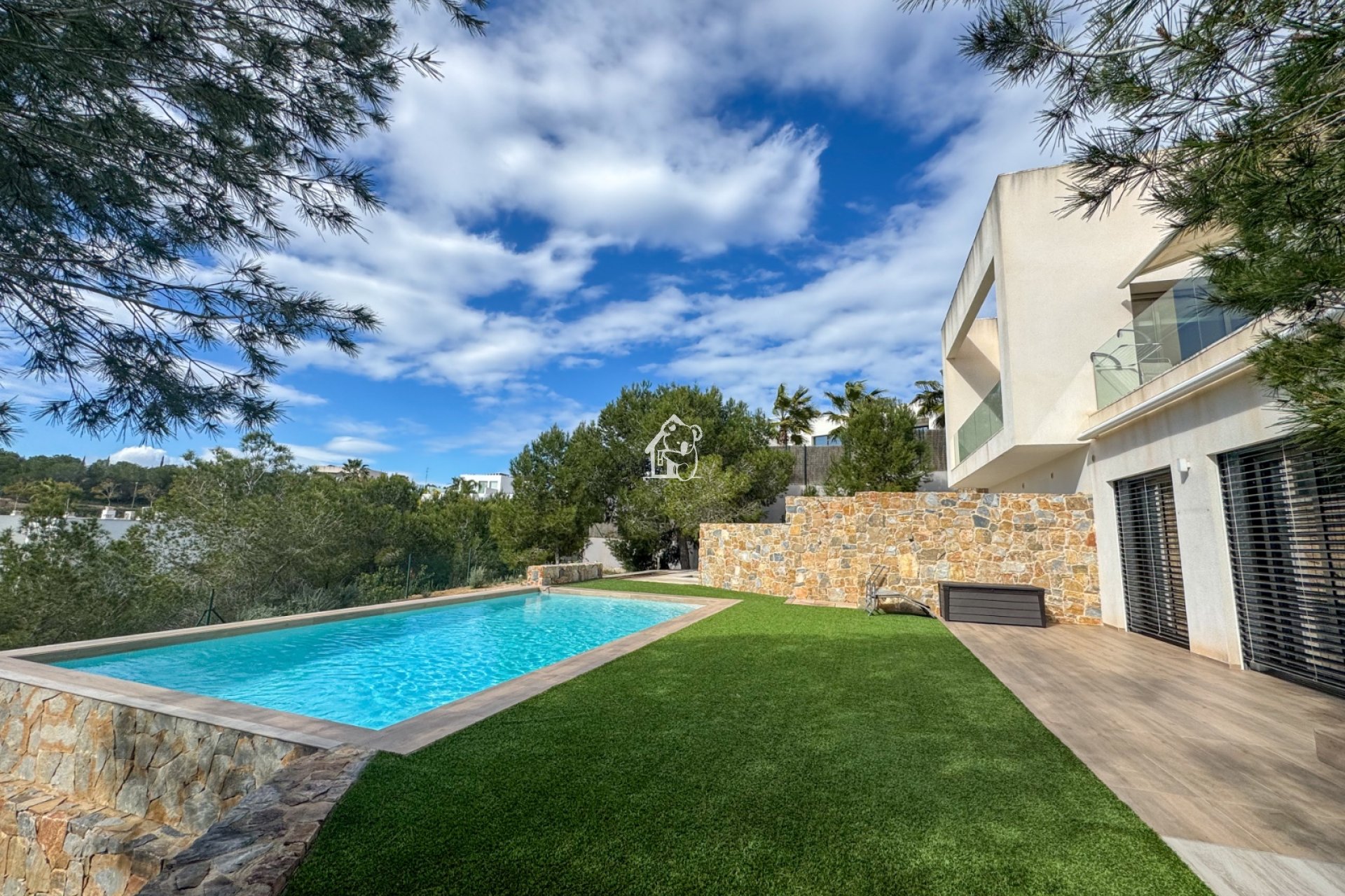 Resale - Villa - Orihuela Costa - Campos de Golf