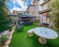 Resale - Villa - Orihuela Costa - Villamartín