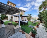 Resale - Villa - Orihuela Costa - Villamartín