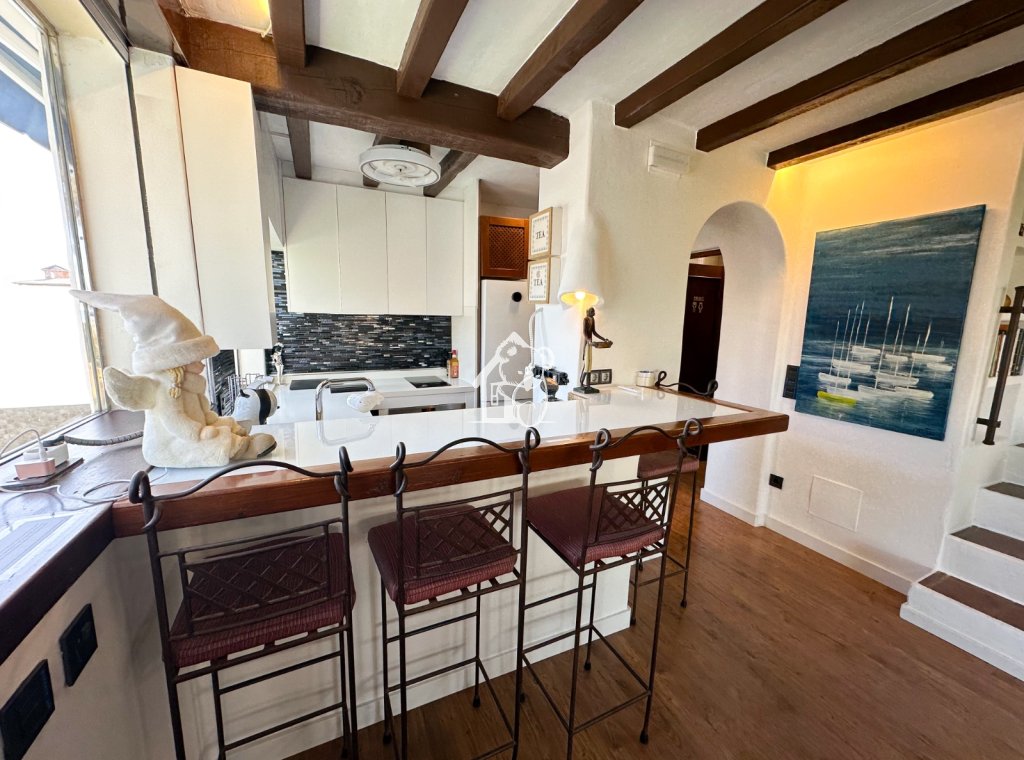 Resale - Villa - Orihuela Costa