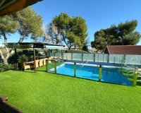 Resale - Villa - Orihuela Costa