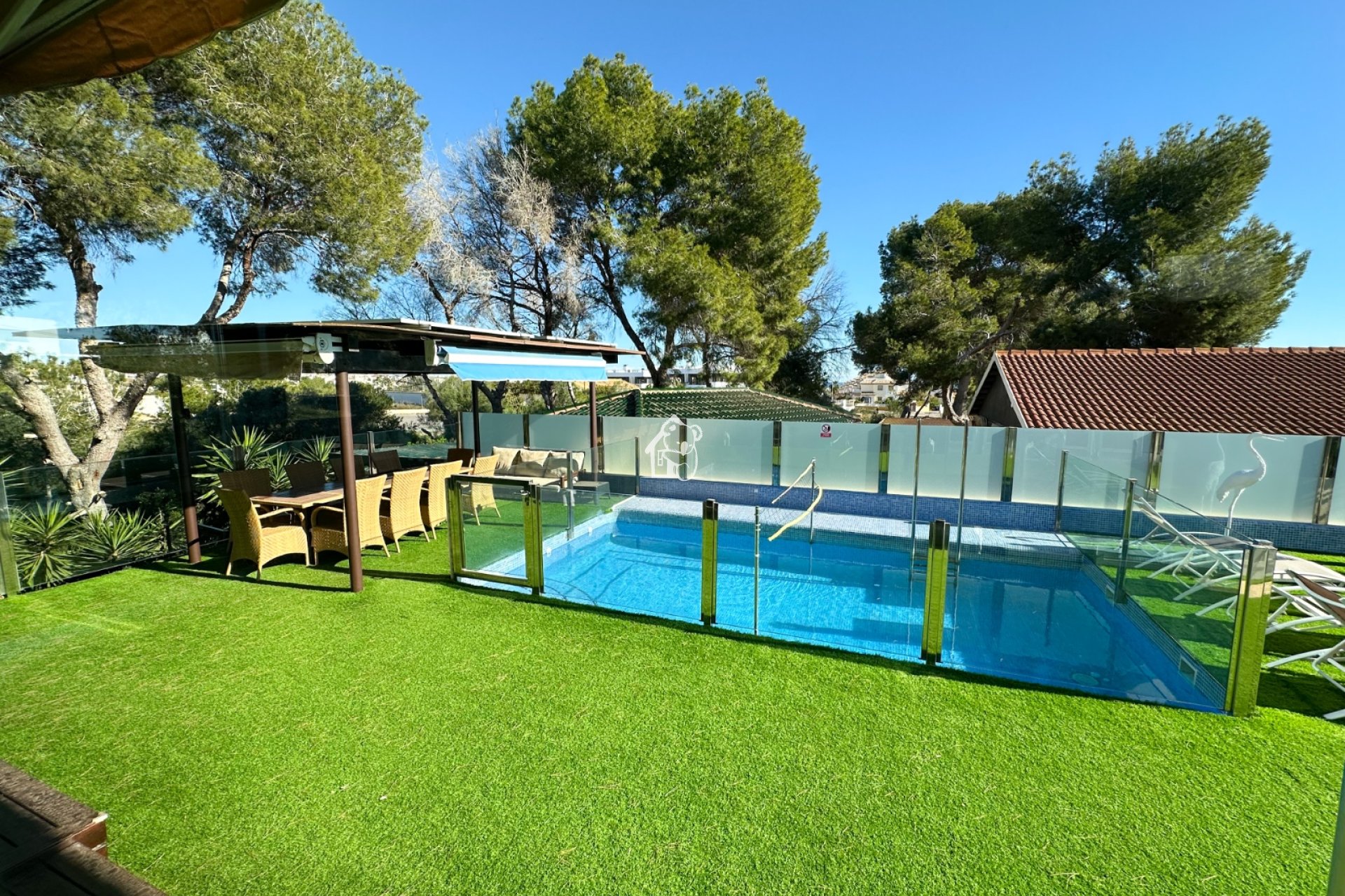 Resale - Villa - Orihuela Costa