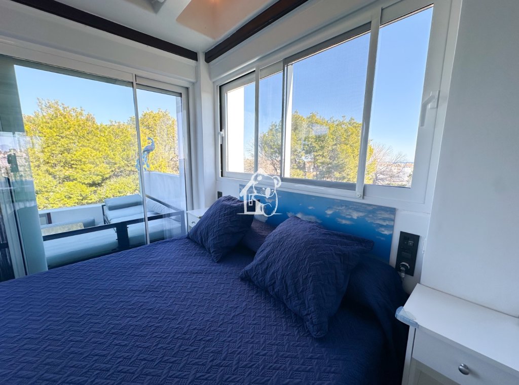 Resale - Villa - Orihuela Costa