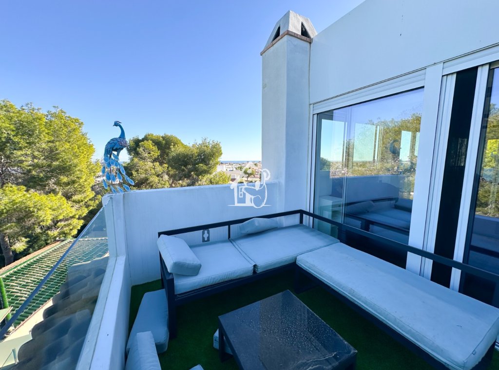 Resale - Villa - Orihuela Costa