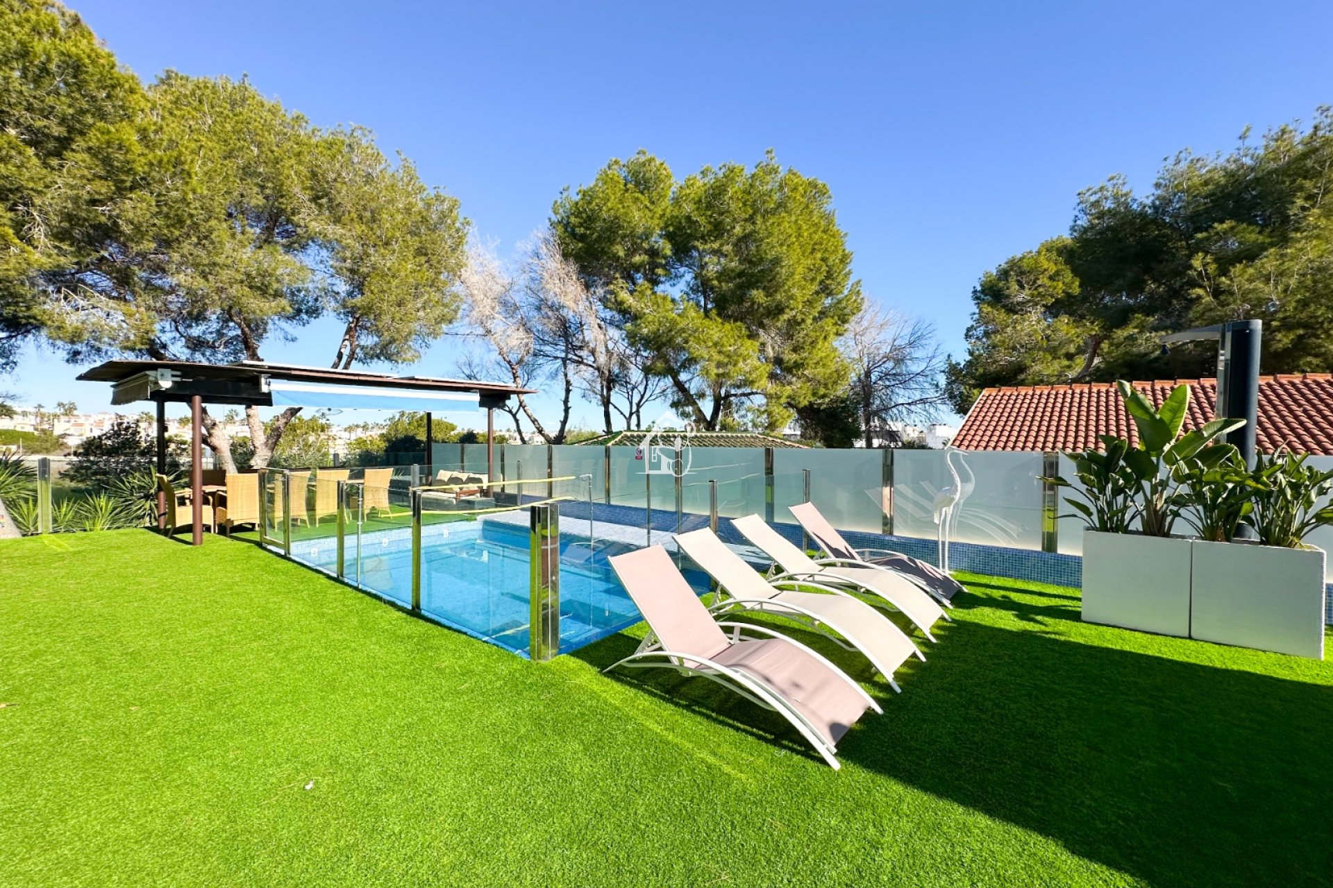 Resale - Villa - Orihuela Costa