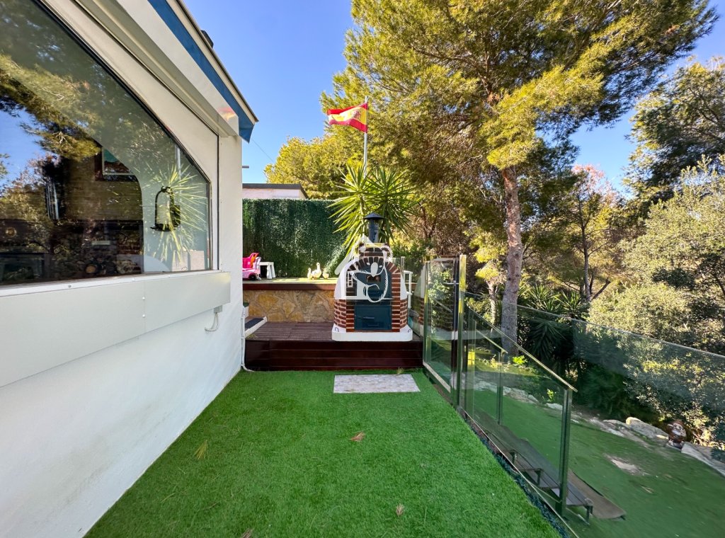 Resale - Villa - Orihuela Costa