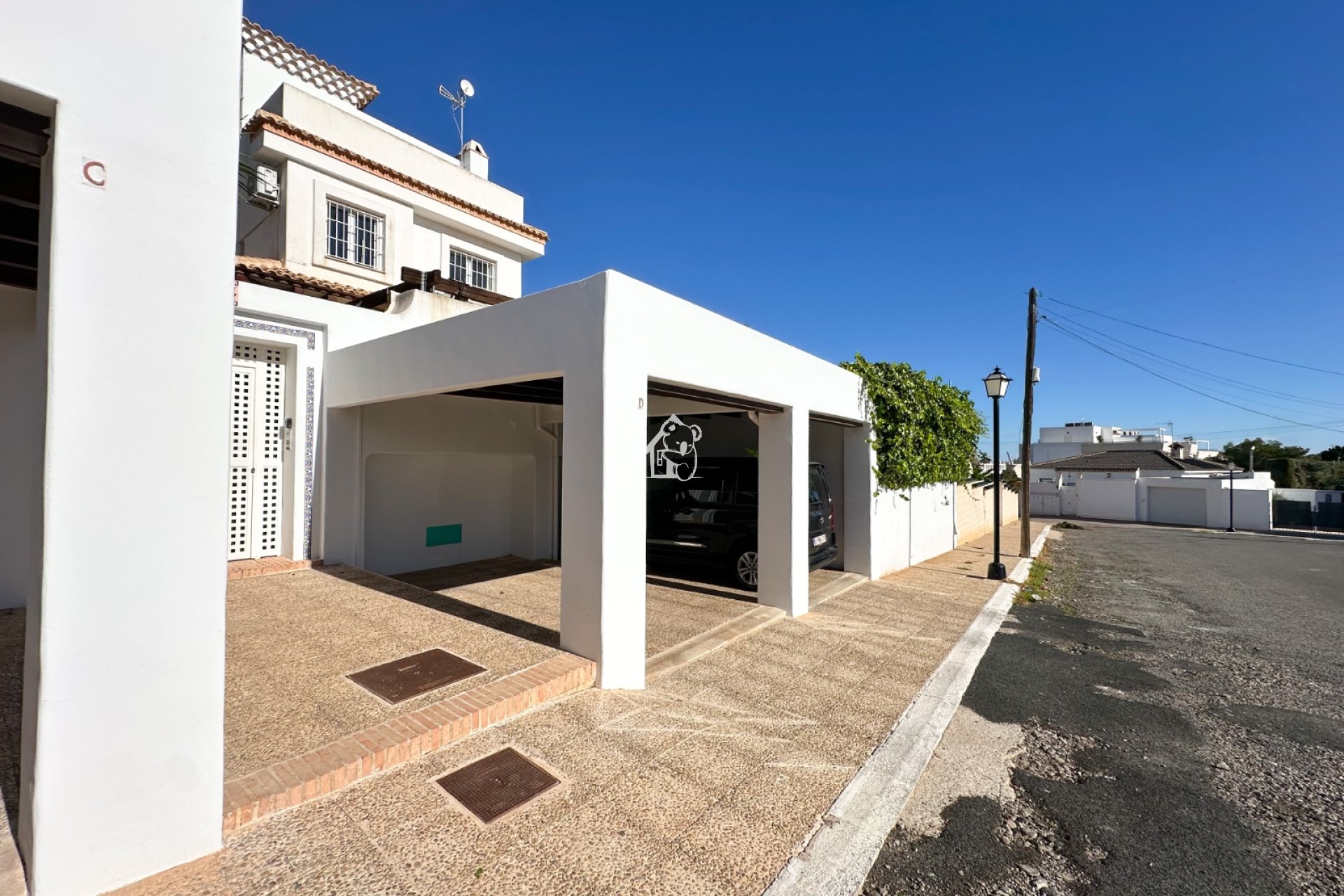 Resale - Villa - Orihuela Costa