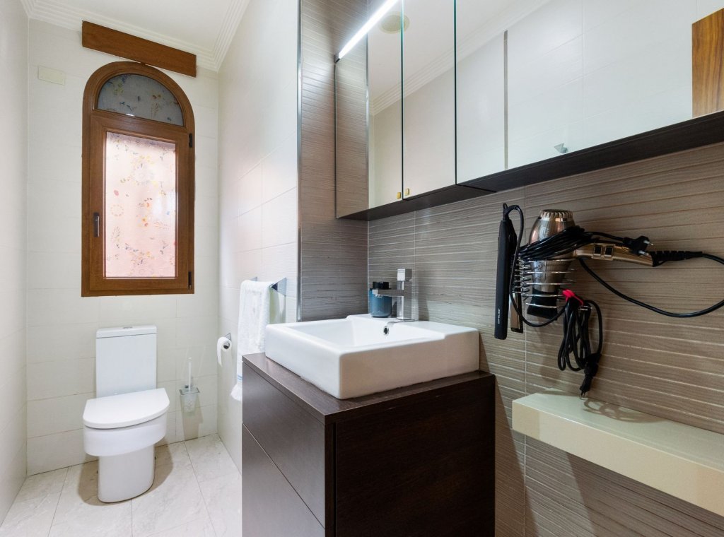Resale - Villa - Orihuela