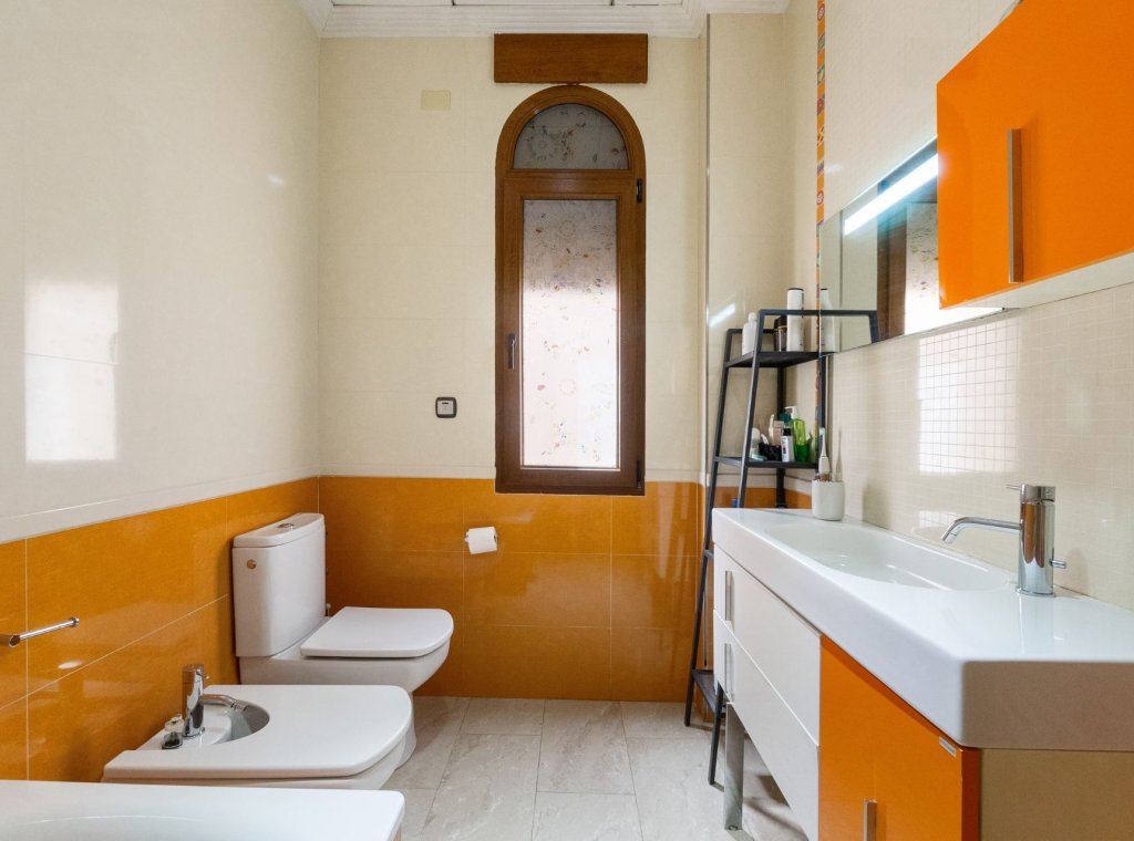 Resale - Villa - Orihuela
