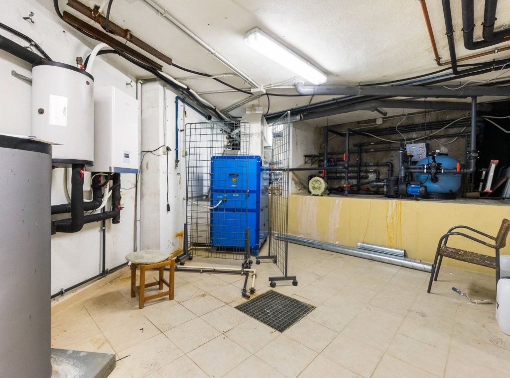 Resale - Villa - Orihuela