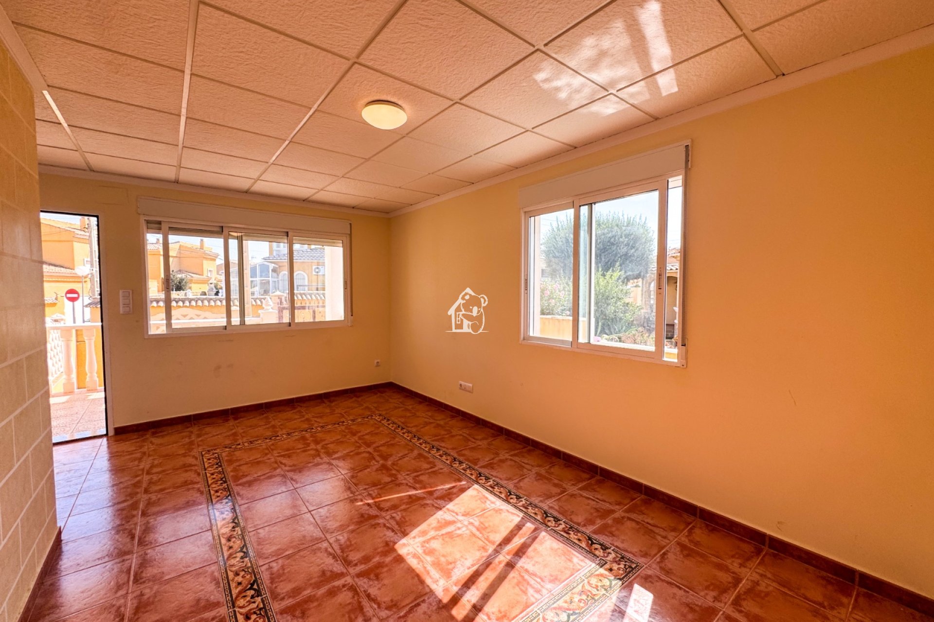 Resale - Villa - San Miguel de Salinas