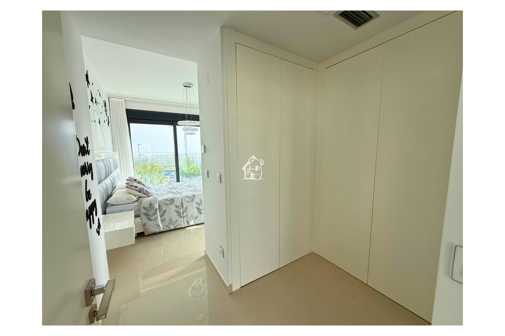 Resale - Villa - San Miguel de Salinas