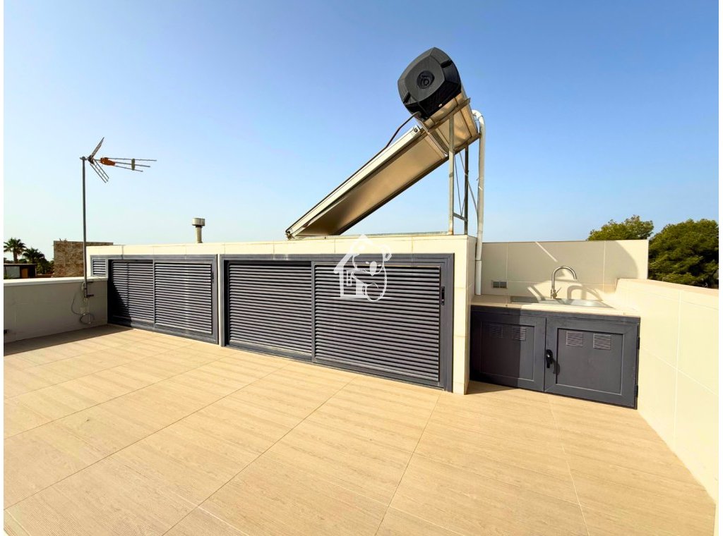 Resale - Villa - San Miguel de Salinas