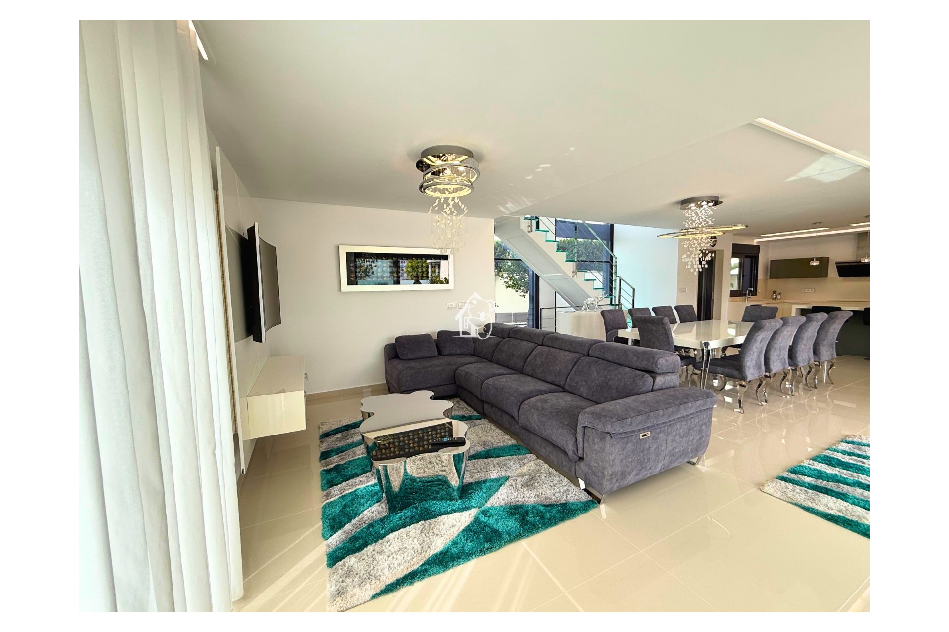 Resale - Villa - San Miguel de Salinas