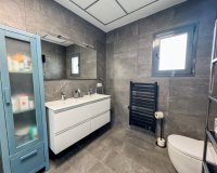 Resale - Villa - Torrevieja - La Siesta - El Salado -  Torreta