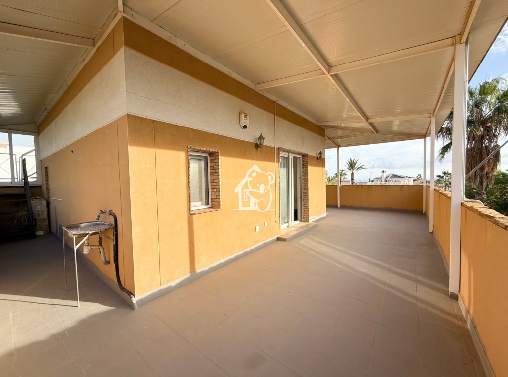 Resale - Villa - Torrevieja - Los Balcones - Los Altos del Edén