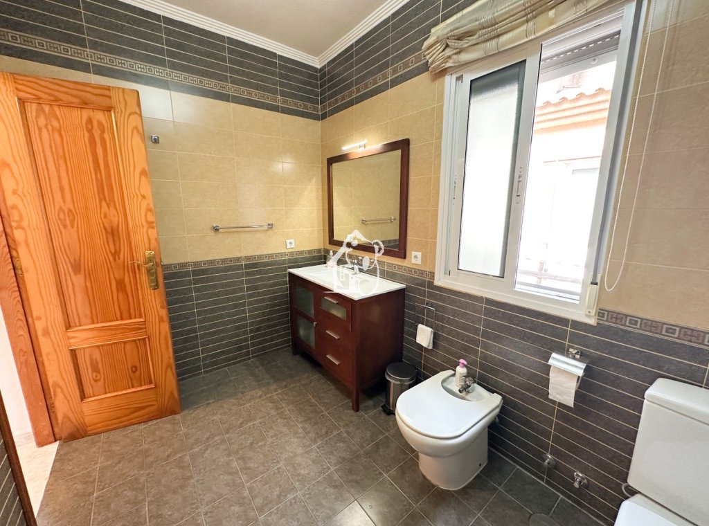 Resale - Villa - Torrevieja - Los Balcones - Los Altos del Edén