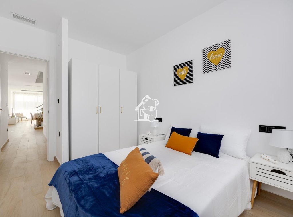 Resale - Villa - Torrevieja - Nueva Torrevieja - Aguas Nuevas