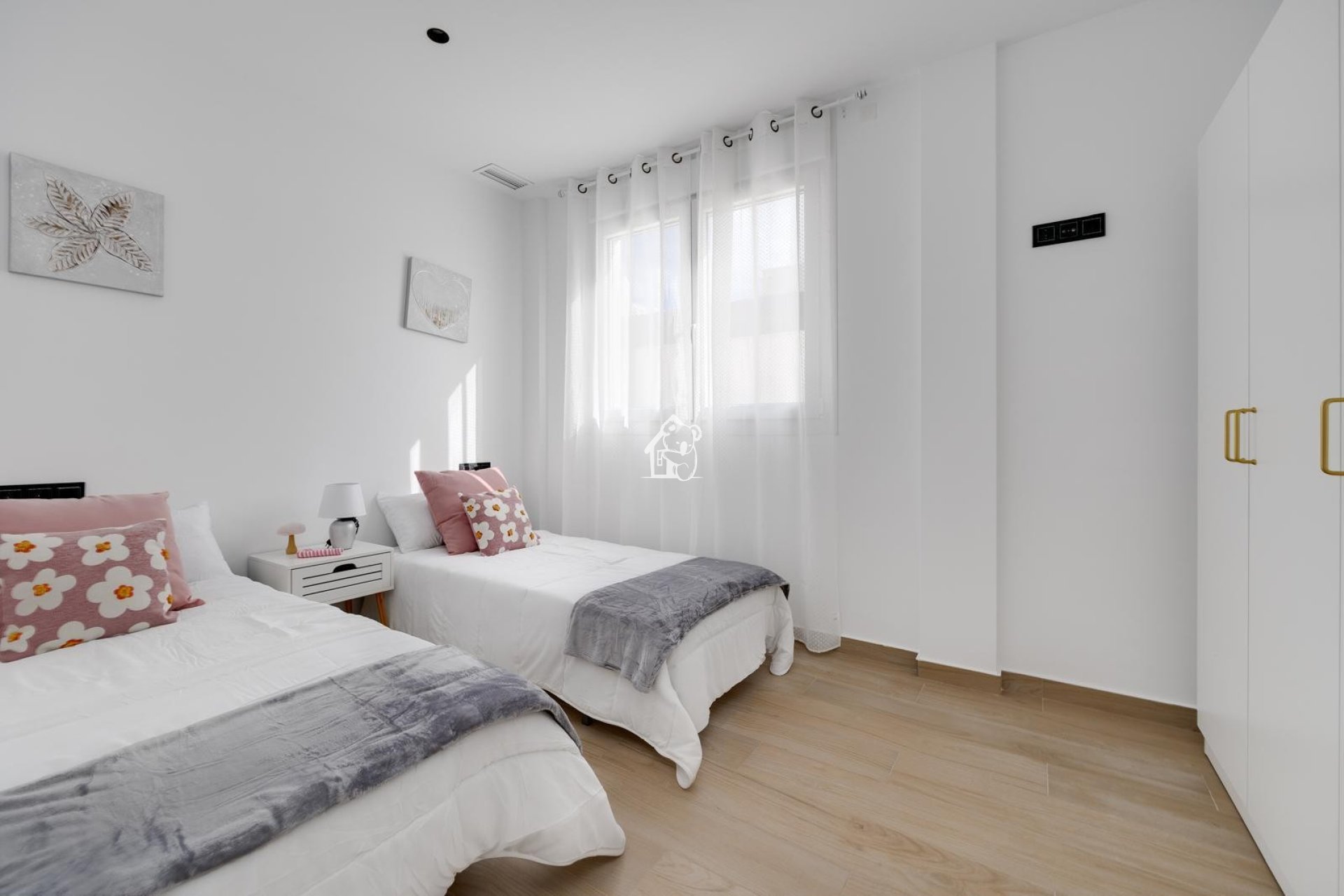 Resale - Villa - Torrevieja - Nueva Torrevieja - Aguas Nuevas