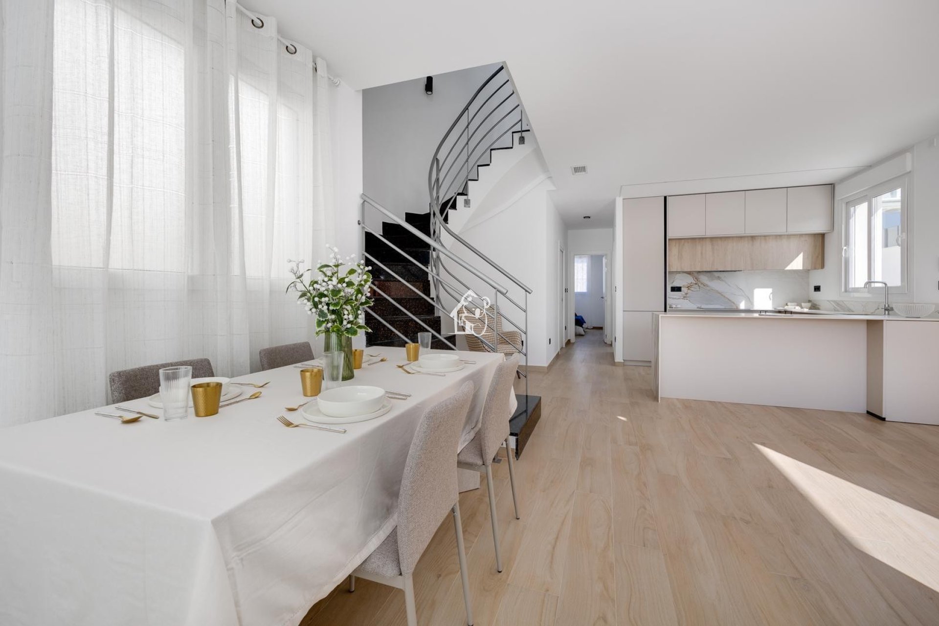 Resale - Villa - Torrevieja - Nueva Torrevieja - Aguas Nuevas