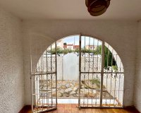 Resale - Villa - Torrevieja - Torrevieja Centro