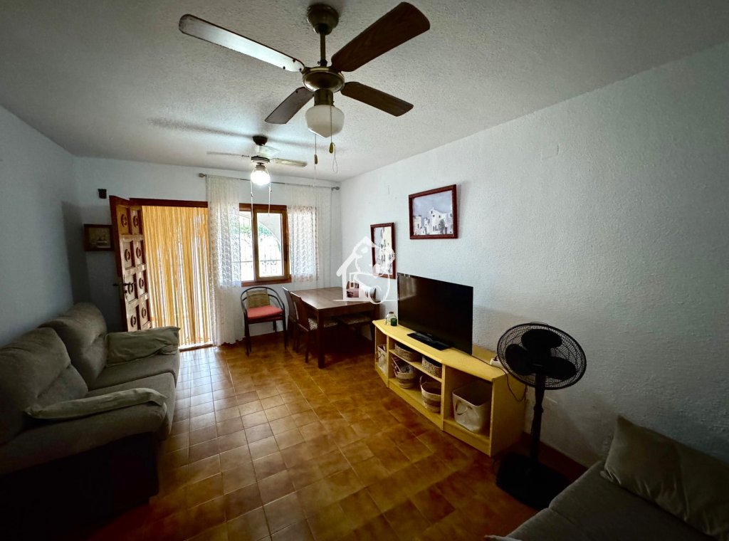 Resale - Villa - Torrevieja - Torrevieja Centro