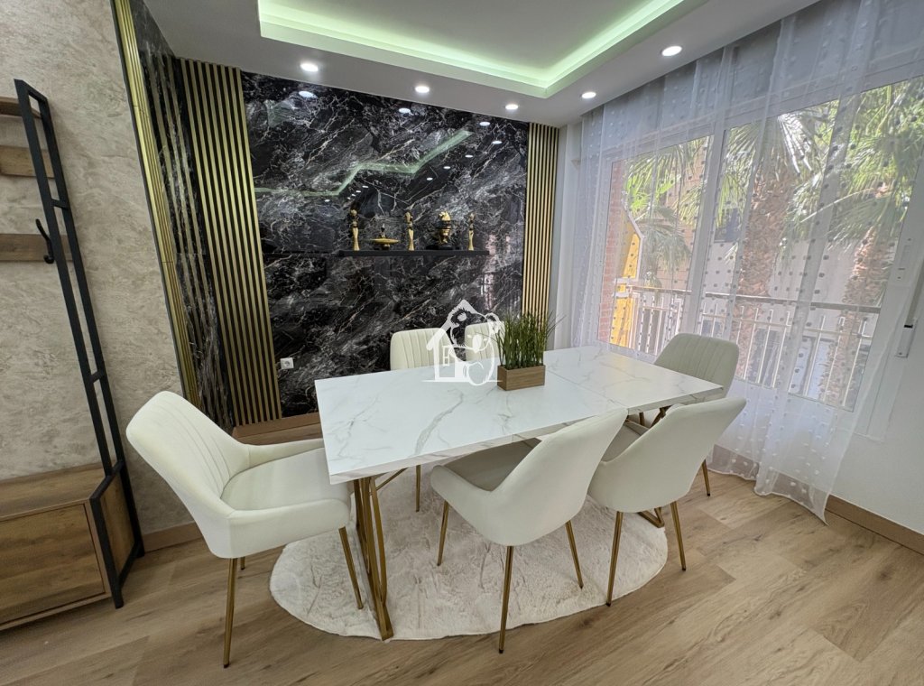 Revente - Appartement - Torrevieja - Centro