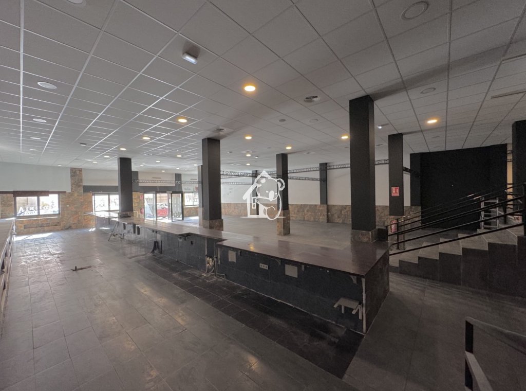 Revente - Commercial - Torrevieja - Playa del Cura