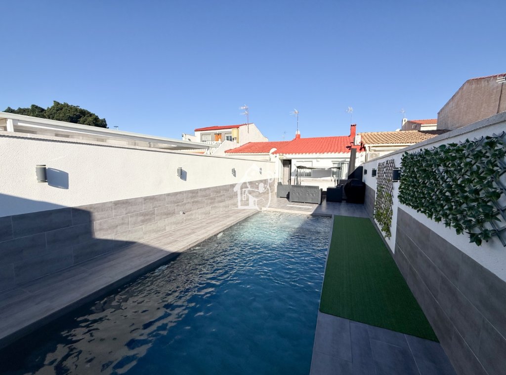 Revente - Maison de ville - Torrevieja - La Siesta - El Salado -  Torreta