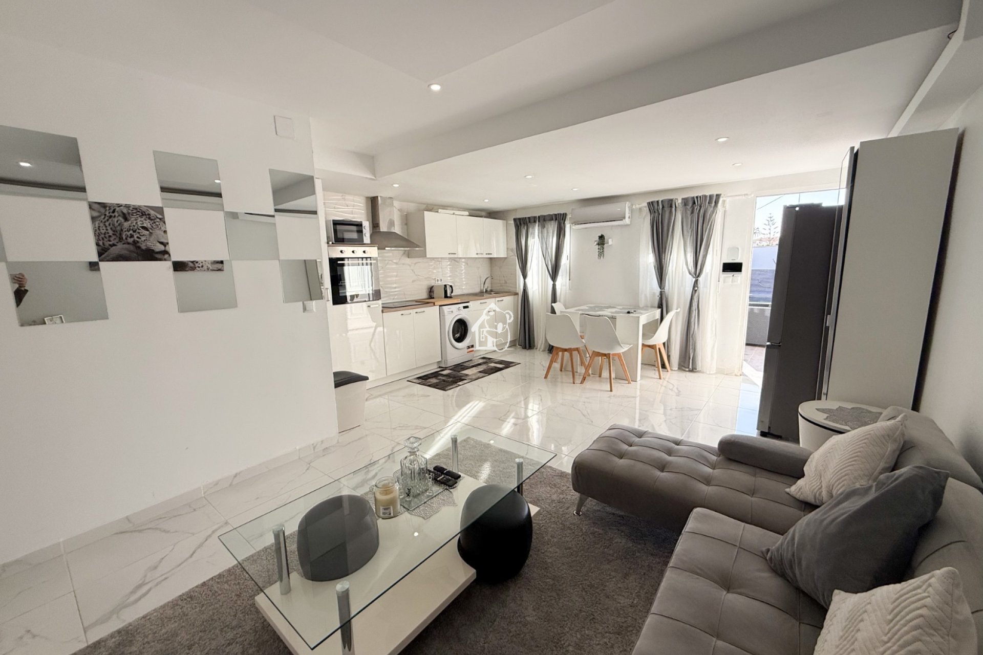 Revente - Maison de ville - Torrevieja - La Siesta - El Salado -  Torreta