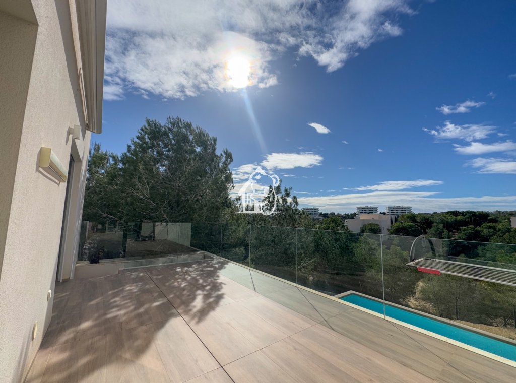 Revente - Villa - Orihuela Costa - Campos de Golf