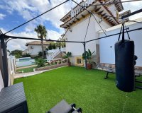 Revente - Villa - Orihuela Costa - Villamartín