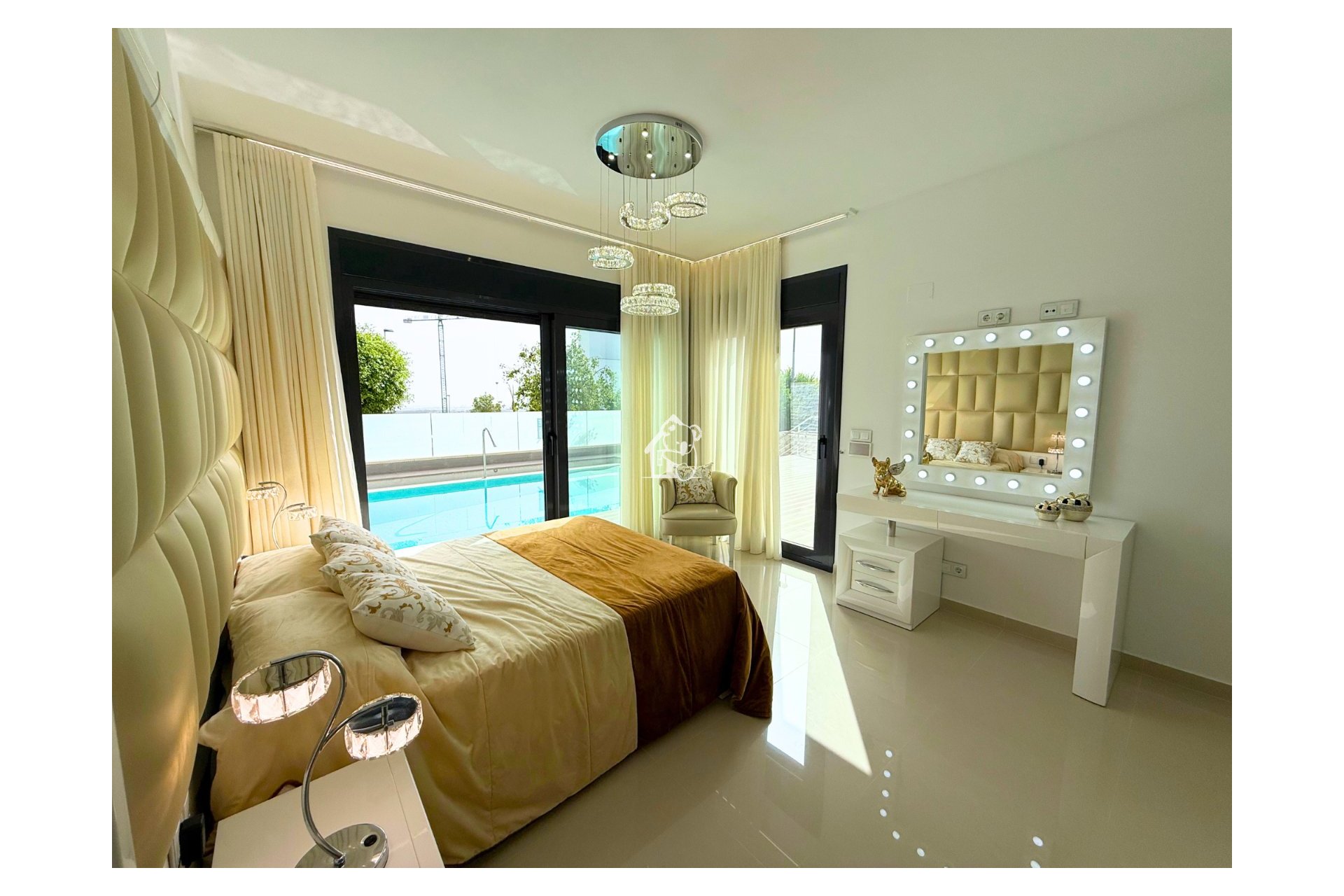 Revente - Villa - San Miguel de Salinas